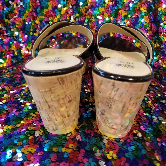 Black wedge sandals - Picture 5 of 6